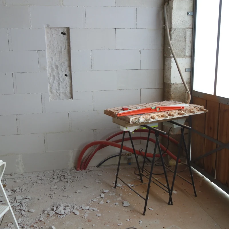 Repose du compteur électrique.